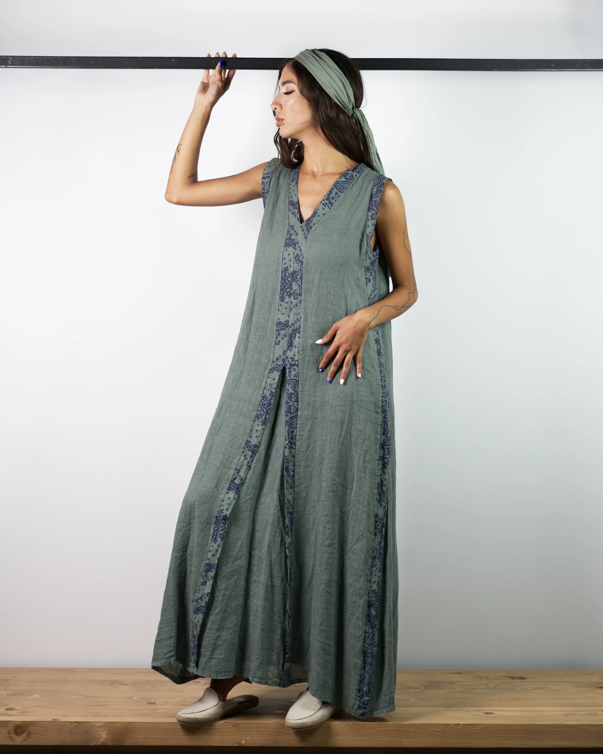 NF 8494 - سارافن طرحدار